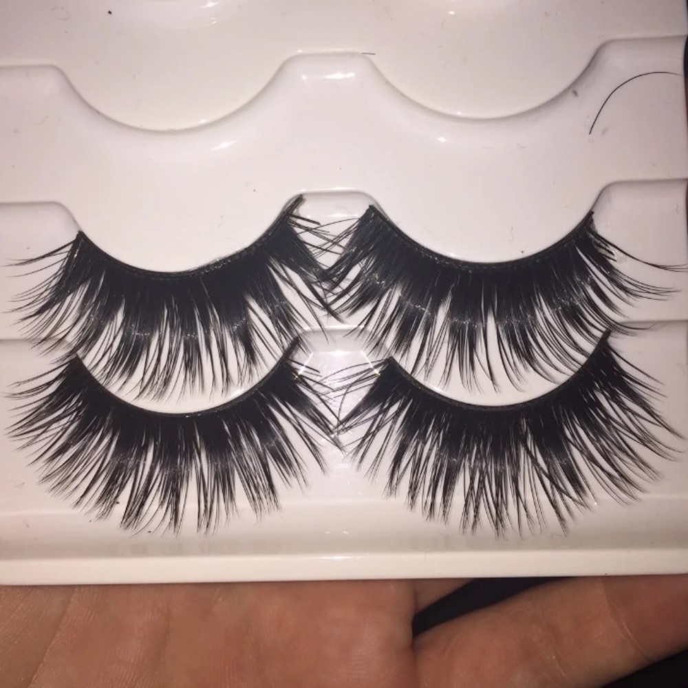 False lashes